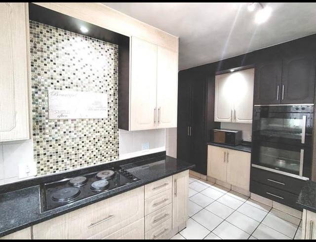 4 BEDROOM HOUSE FOR SALE IN RANDHART